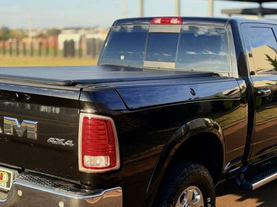 RAM-2500-6.7 LARAMIE 4X4 CD I6 TURBO DIESEL 4P AUTOMÁTICO RAM-2500-2017