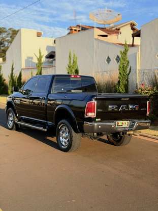 RAM-2500-6.7 LARAMIE 4X4 CD I6 TURBO DIESEL 4P AUTOMÁTICO RAM-2500-2017