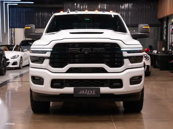 RAM-3500-6.7 I6 TURBO DIESEL LARAMIE NIGHT EDITION CD 4X4 AUTOMÁTICO RAM-3500-2025