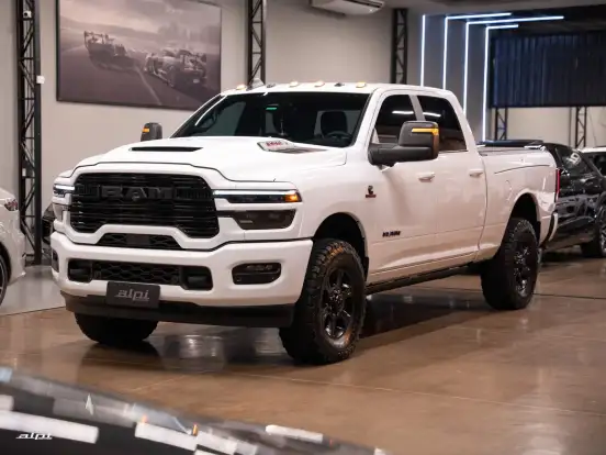 RAM-3500-6.7 I6 TURBO DIESEL LARAMIE NIGHT EDITION CD 4X4 AUTOMÁTICO RAM-3500-2025