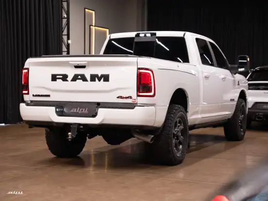 RAM-3500-6.7 I6 TURBO DIESEL LARAMIE NIGHT EDITION CD 4X4 AUTOMÁTICO RAM-3500-2025