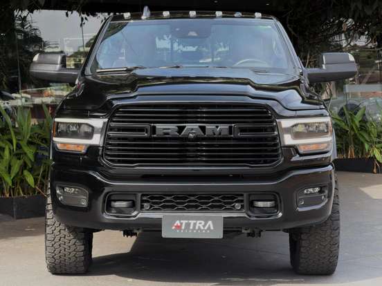 RAM-3500-6.7 I6 TURBO DIESEL LARAMIE NIGHT EDITION CD 4X4 AUTOMÁTICO RAM-3500-2022