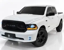 RAM CLASSIC 5.7 V8 GASOLINA LARAMIE NIGHT EDITION CD 4X4 AUTOMÁTICO RAM CLASSIC 5.7 V8 GASOLINA LARAMIE NIGHT EDITION CD 4X4 AUTOMÁTICO