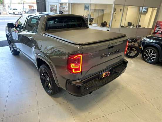 RAM-RAMPAGE-2.0 HURRICANE 4 TURBO GASOLINA R/T 4X4 AUTOMÁTICO RAM-RAMPAGE-2023