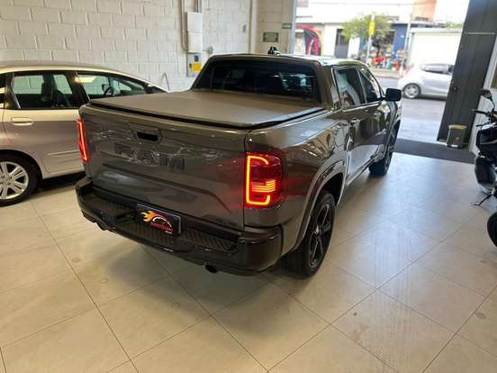 RAM-RAMPAGE-2.0 HURRICANE 4 TURBO GASOLINA R/T 4X4 AUTOMÁTICO RAM-RAMPAGE-2023