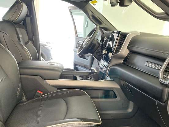 RAM-2500-6.7 I6 TURBO DIESEL LARAMIE CD 4X4 AUTOMÁTICO RAM-2500-2024