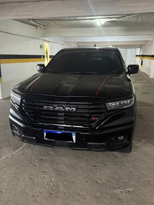 RAM RAMPAGE 2.0 HURRICANE 4 TURBO GASOLINA R/T 4X4 AUTOMÁTICO
