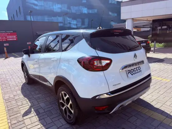 RENAULT-CAPTUR-2.0 16V HI-FLEX INTENSE AUTOMÁTICO RENAULT-CAPTUR-2020
