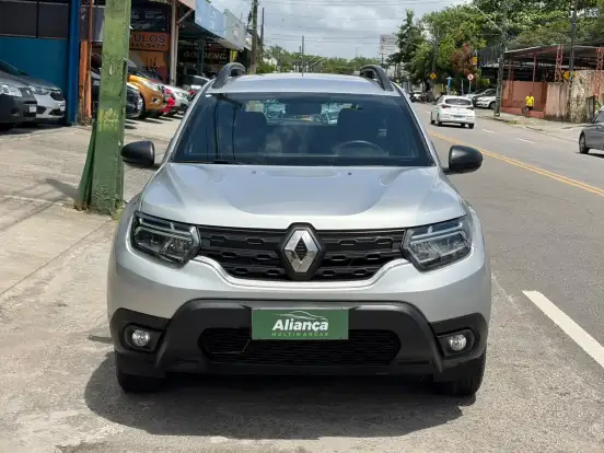 RENAULT-DUSTER-2023