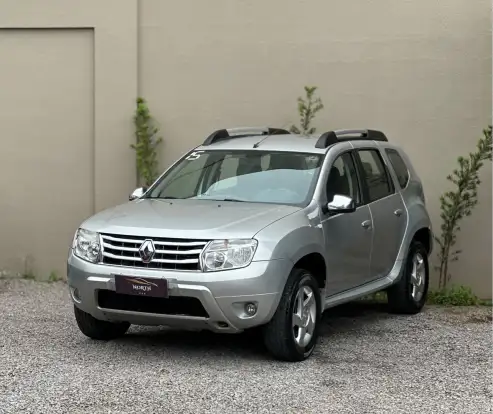 RENAULT-DUSTER-2014