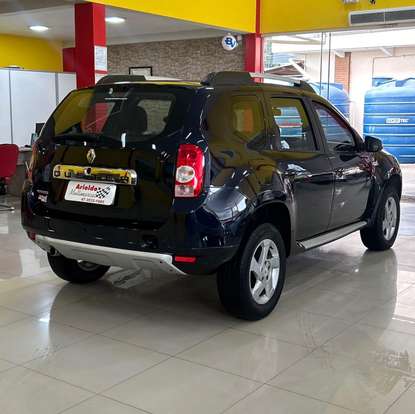 RENAULT-DUSTER-2013