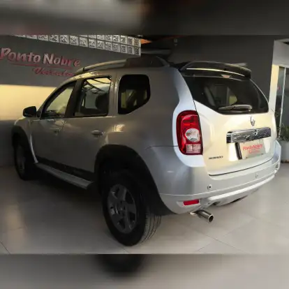 RENAULT-DUSTER-2013