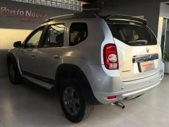 RENAULT-DUSTER-2.0 DYNAMIQUE 4X2 16V FLEX 4P AUTOMÁTICO RENAULT-DUSTER-2013