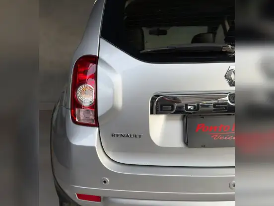 RENAULT-DUSTER-2.0 DYNAMIQUE 4X2 16V FLEX 4P AUTOMÁTICO RENAULT-DUSTER-2013