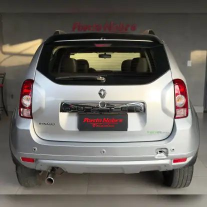 RENAULT-DUSTER-2013