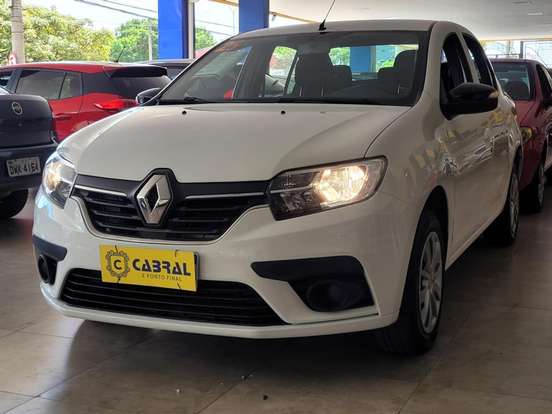 RENAULT-LOGAN-2024
