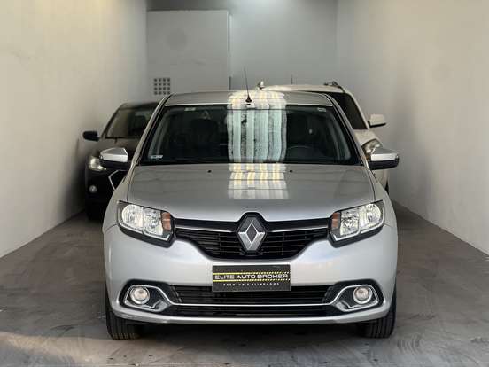 RENAULT-LOGAN-2016