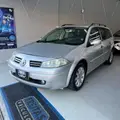 RENAULT MEGANE 1.6 DYNAMIQUE GRAND TOUR 16V FLEX 4P MANUAL RENAULT MEGANE 1.6 DYNAMIQUE GRAND TOUR 16V FLEX 4P MANUAL