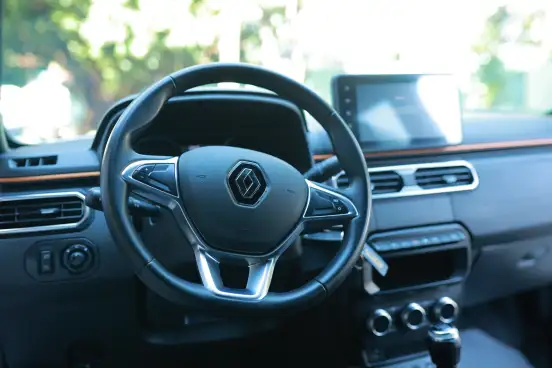 RENAULT-OROCH-2024