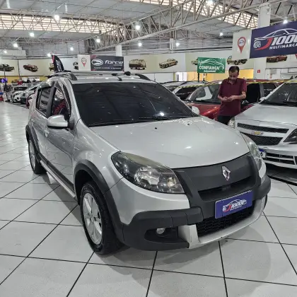 RENAULT SANDERO 1.6 STEPWAY 16V FLEX 4P AUTOMÁTICO