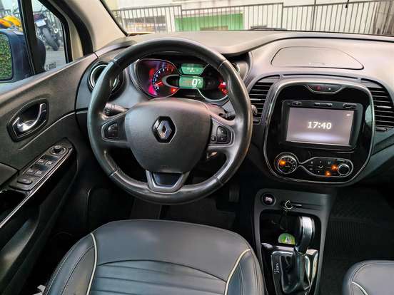 RENAULT-CAPTUR-2019