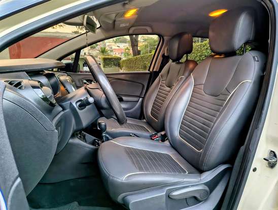 RENAULT-CAPTUR-2019