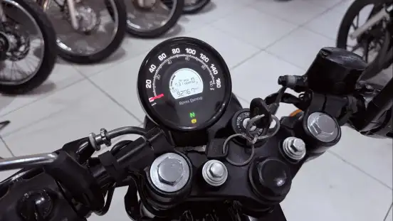 ROYAL ENFIELD-HUNTER 350-2024
