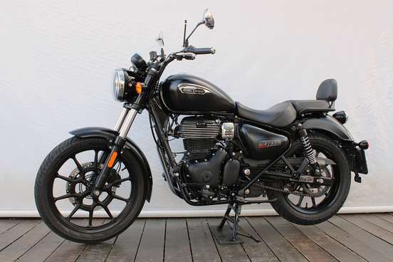 ROYAL ENFIELD-METEOR 350 STELLAR-2022
