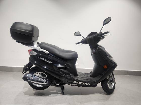 SUZUKI AN125 BURGMAN 