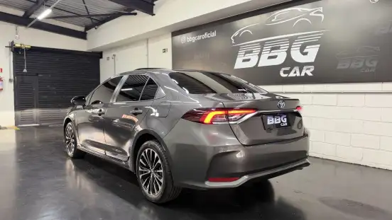 TOYOTA-COROLLA-2025