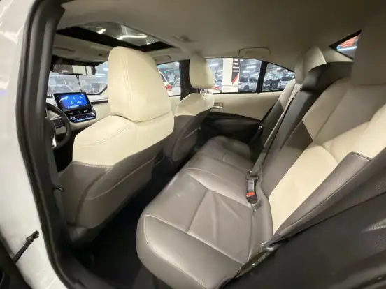TOYOTA-COROLLA-2022
