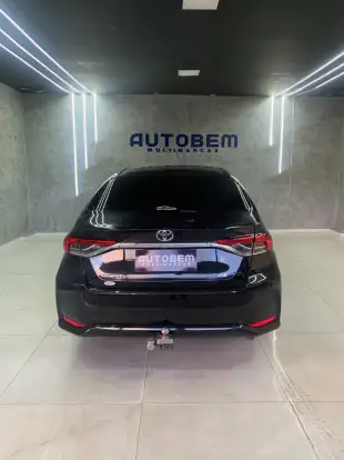 TOYOTA-COROLLA-2021