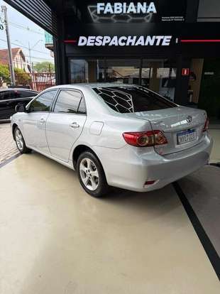 TOYOTA-COROLLA-2012