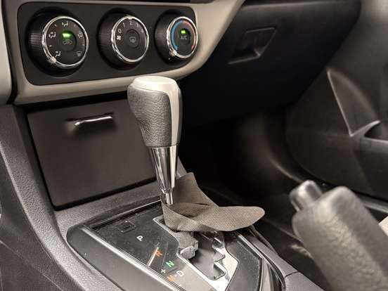 TOYOTA-COROLLA-2019