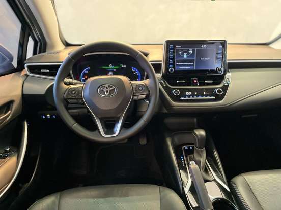 TOYOTA-COROLLA-2020