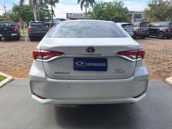 TOYOTA-COROLLA-2022