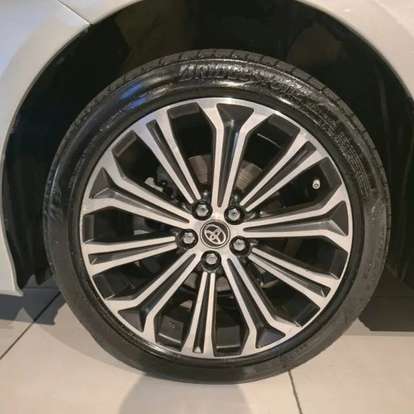 TOYOTA-COROLLA-2022