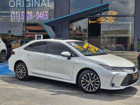TOYOTA-COROLLA-2025