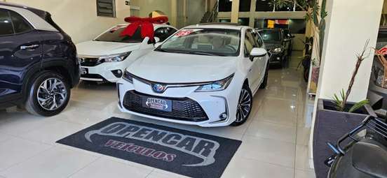 TOYOTA-COROLLA-2023