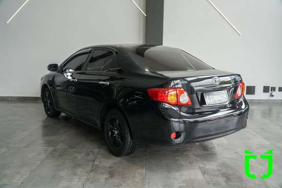TOYOTA-COROLLA-2008