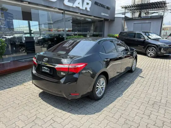 TOYOTA-COROLLA-2017