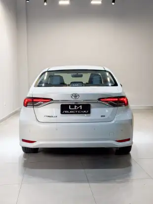 TOYOTA-COROLLA-2021