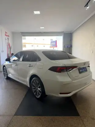 TOYOTA-COROLLA-2021