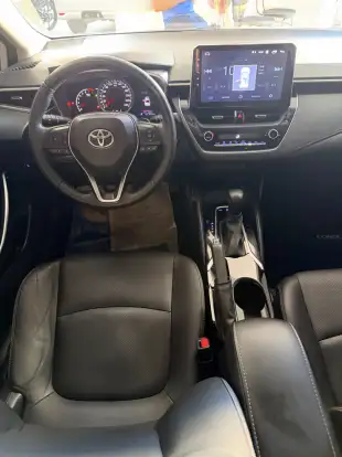 TOYOTA-COROLLA-2021