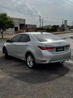 TOYOTA-COROLLA-2017