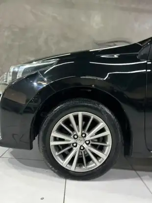 TOYOTA-COROLLA-2014