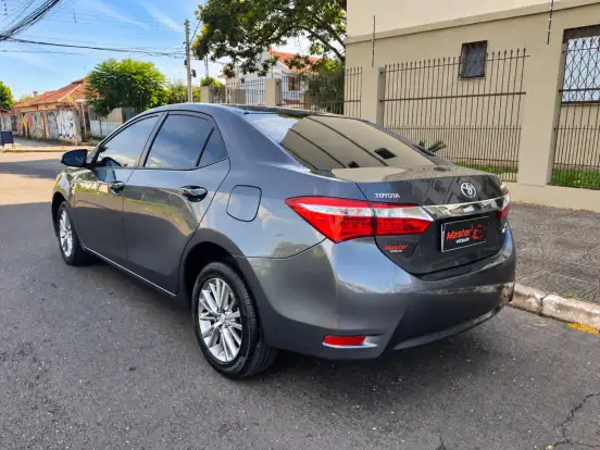TOYOTA-COROLLA-2014