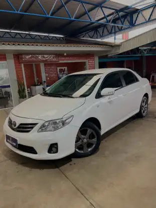 TOYOTA-COROLLA-2012