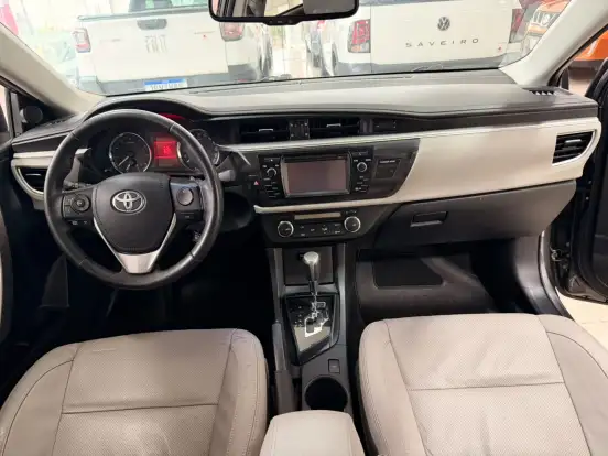 TOYOTA-COROLLA-2014