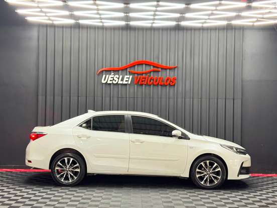 TOYOTA-COROLLA-2017